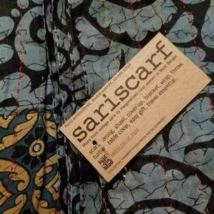 NWT Handmade Vintage Sari Fabric Made Into Scarf